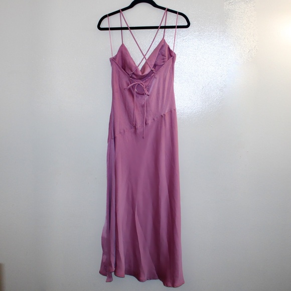 ASTR the Label Gaia Midi Dress in Rose Pink - Picture 4 of 6